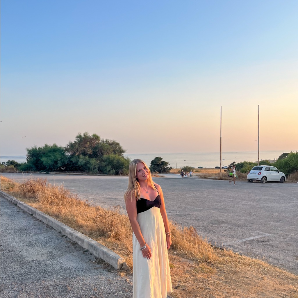 Two-Tone Black And Cream Maxi Dress - Sleeveless In Xs